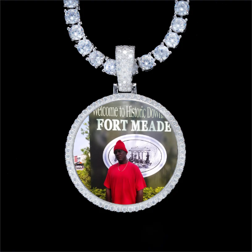 925S & VVS Moissanite 3D Circle Custom Picture Pendant