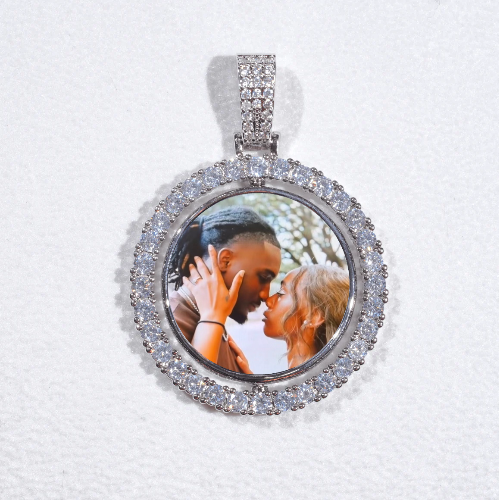 3D Spinning 2-Faced Custom Picture Pendant