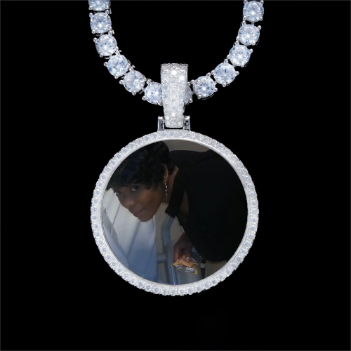 925S & VVS Moissanite 3D Circle Custom Picture Pendant