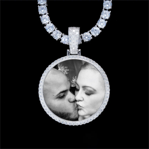 925S & VVS Moissanite 3D Circle Custom Picture Pendant