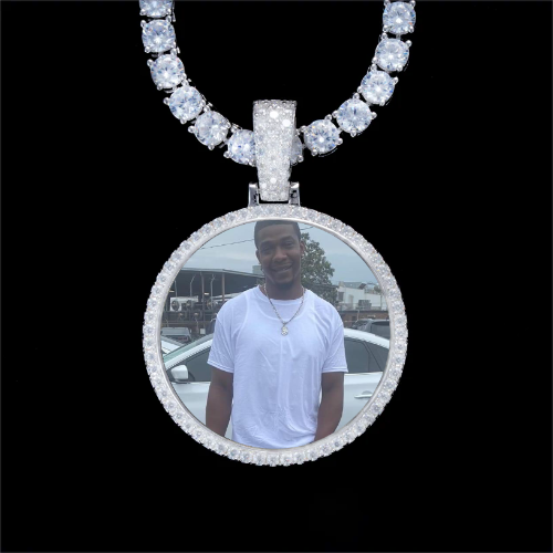 925S & VVS Moissanite 3D Circle Custom Picture Pendant