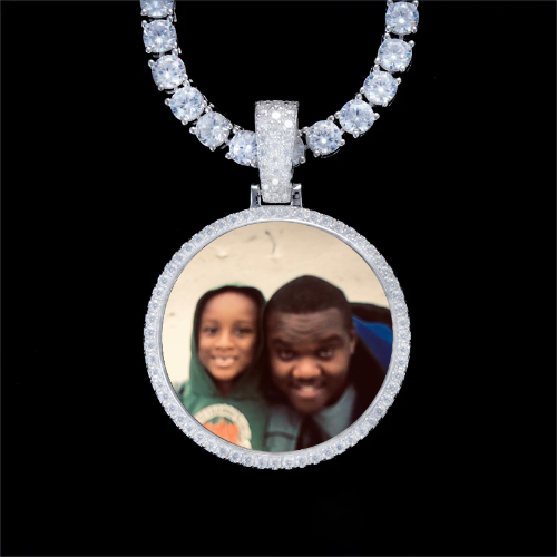925S & VVS Moissanite 3D Circle Custom Picture Pendant