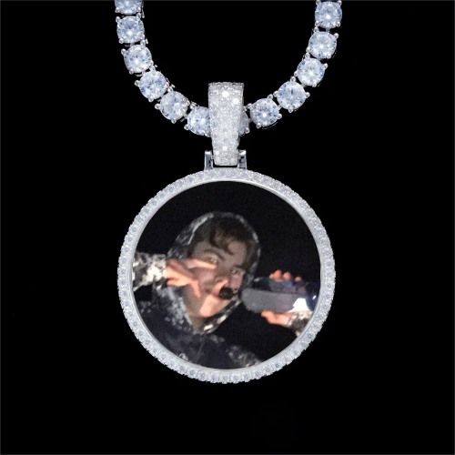 925S & VVS Moissanite 3D Circle Custom Picture Pendant