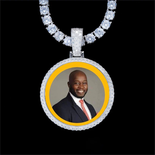 925S & VVS Moissanite 3D Circle Custom Picture Pendant