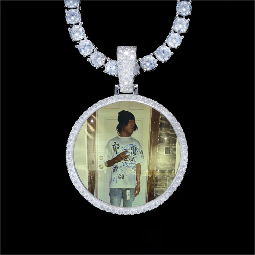 925S & VVS Moissanite 3D Circle Custom Picture Pendant