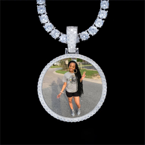 925S & VVS Moissanite 3D Circle Custom Picture Pendant