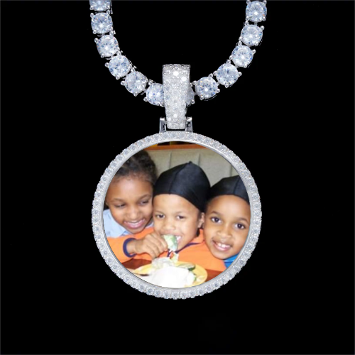 925S & VVS Moissanite 3D Circle Custom Picture Pendant