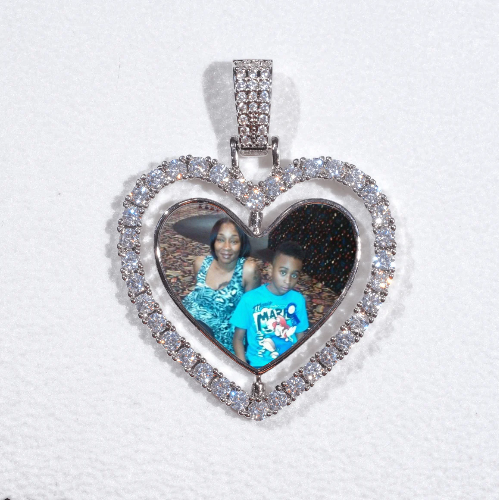 3D Spinning 2-Faced Heart Custom Picture Pendant