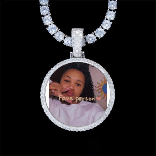 925S & VVS Moissanite 3D Circle Custom Picture Pendant