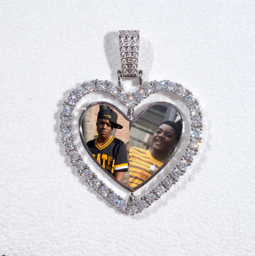 3D Spinning 2-Faced Heart Custom Picture Pendant