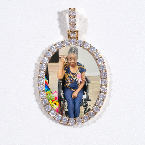 3D Oval Custom Picture Pendant