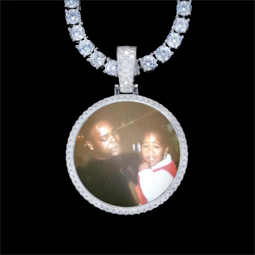 925S & VVS Moissanite 3D Circle Custom Picture Pendant
