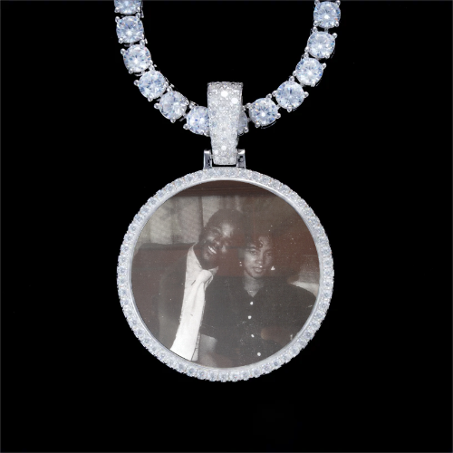 925S & VVS Moissanite 3D Circle Custom Picture Pendant