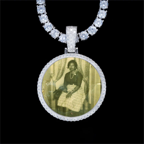 925S & VVS Moissanite 3D Circle Custom Picture Pendant