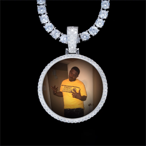 925S & VVS Moissanite 3D Circle Custom Picture Pendant