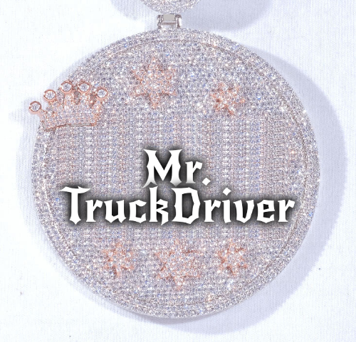 CUSTOM LETTER NECKLACE 3D BIG CROWN DISC