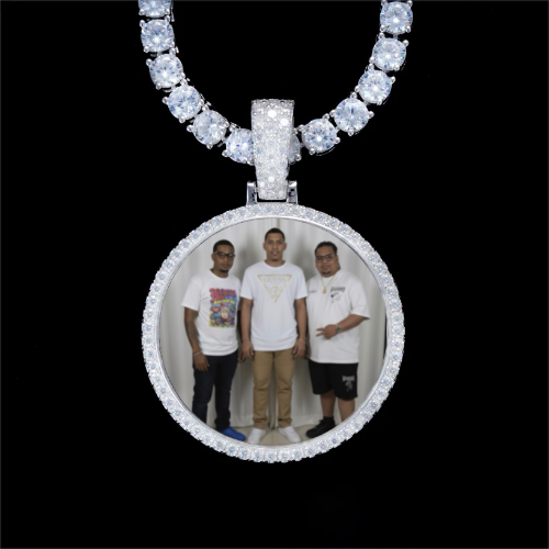 925S & VVS Moissanite 3D Circle Custom Picture Pendant