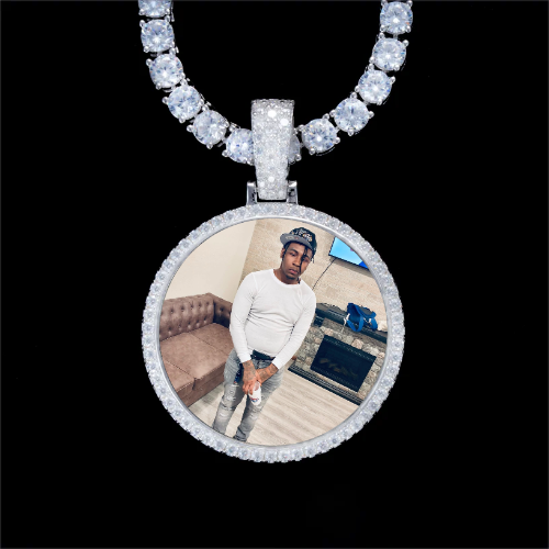 925S & VVS Moissanite 3D Circle Custom Picture Pendant