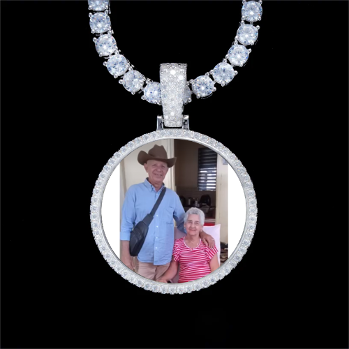 925S & VVS Moissanite 3D Circle Custom Picture Pendant