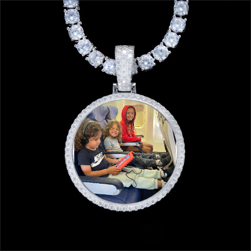 925S & VVS Moissanite 3D Circle Custom Picture Pendant