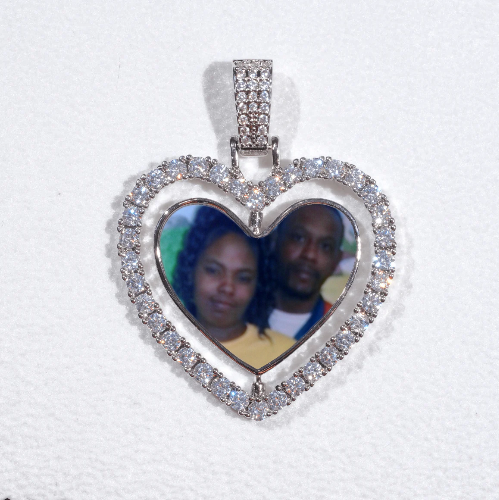 3D Spinning 2-Faced Heart Custom Picture Pendant