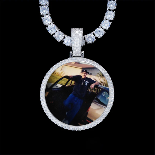 925S & VVS Moissanite 3D Circle Custom Picture Pendant