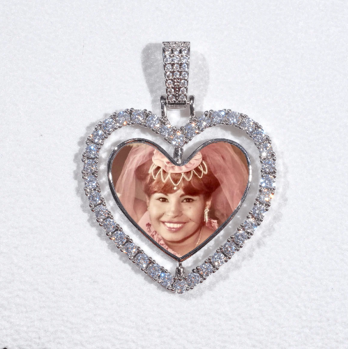 3D Spinning 2-Faced Heart Custom Picture Pendant
