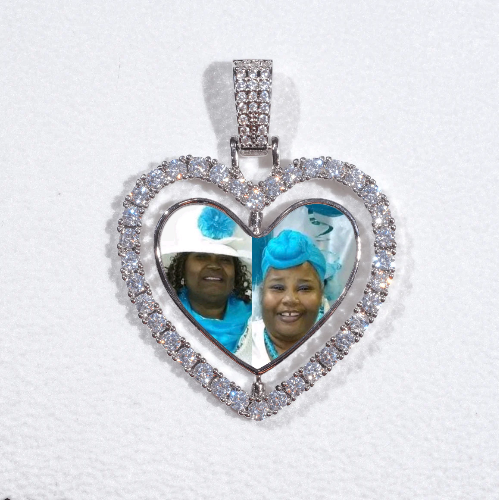 3D Spinning 2-Faced Heart Custom Picture Pendant