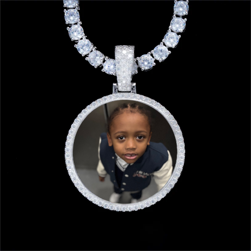 925S & VVS Moissanite 3D Circle Custom Picture Pendant