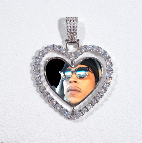 3D Spinning 2-Faced Heart Custom Picture Pendant