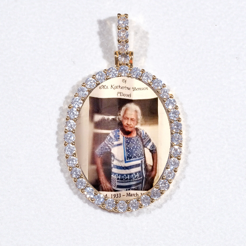 3D Oval Custom Picture Pendant