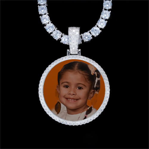 925S & VVS Moissanite 3D Circle Custom Picture Pendant