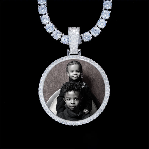 925S & VVS Moissanite 3D Circle Custom Picture Pendant