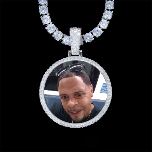 925S & VVS Moissanite 3D Circle Custom Picture Pendant