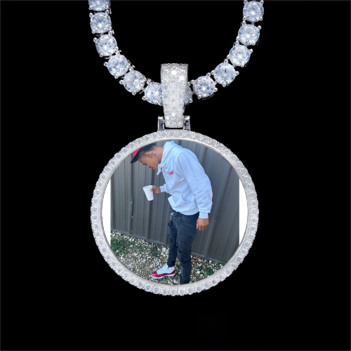 925S & VVS Moissanite 3D Circle Custom Picture Pendant