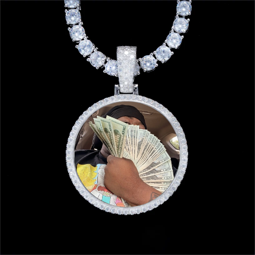 925S & VVS Moissanite 3D Circle Custom Picture Pendant