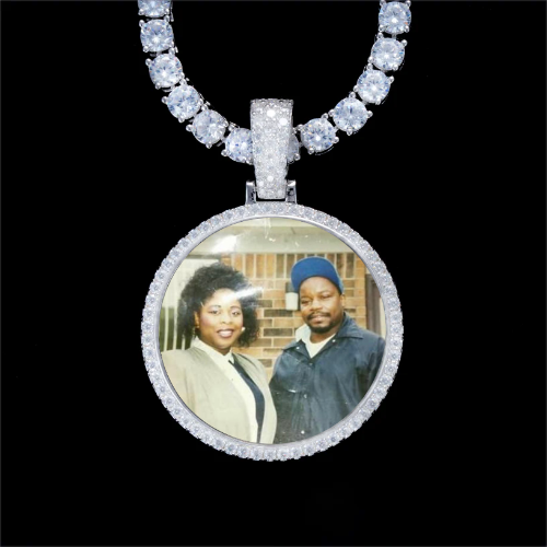 925S & VVS Moissanite 3D Circle Custom Picture Pendant