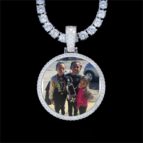 925S & VVS Moissanite 3D Circle Custom Picture Pendant