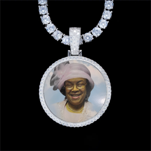 925S & VVS Moissanite 3D Circle Custom Picture Pendant