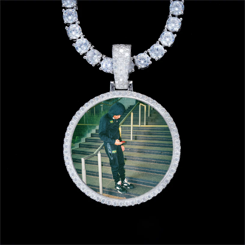 925S & VVS Moissanite 3D Circle Custom Picture Pendant