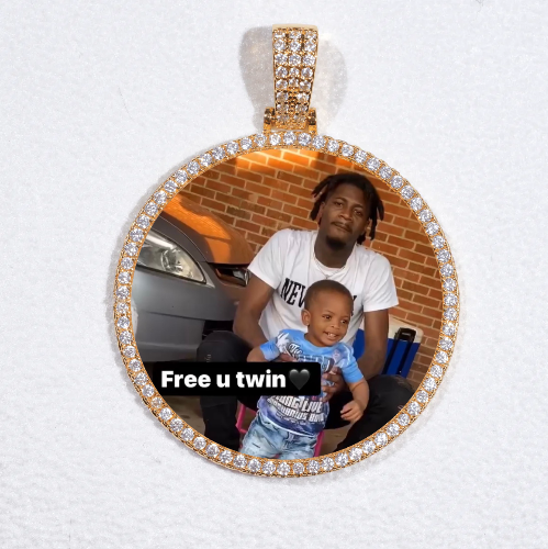 MEDIUM 3D CIRCLE CUSTOM PICTURE PENDANT