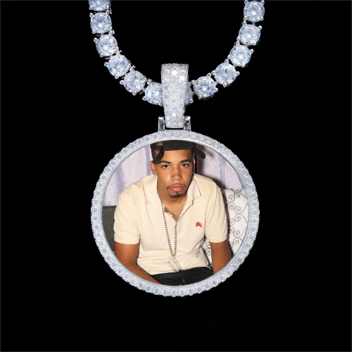 925S & VVS Moissanite 3D Circle Custom Picture Pendant