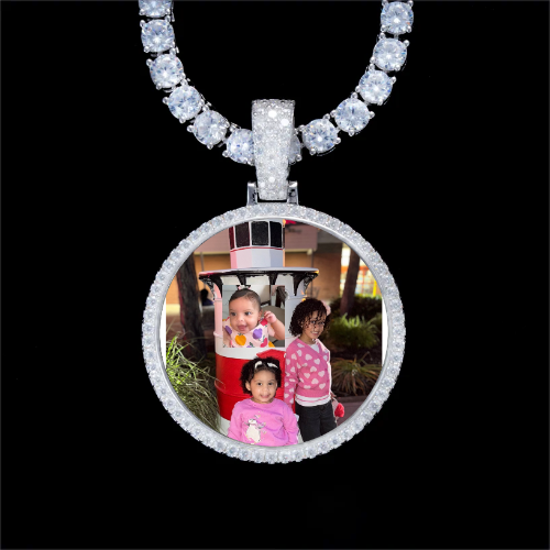 925S & VVS Moissanite 3D Circle Custom Picture Pendant