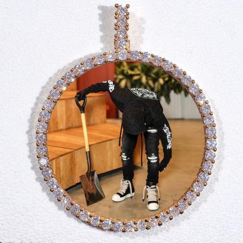 LARGE 3D CIRCLE CUSTOM PICTURE PENDANT