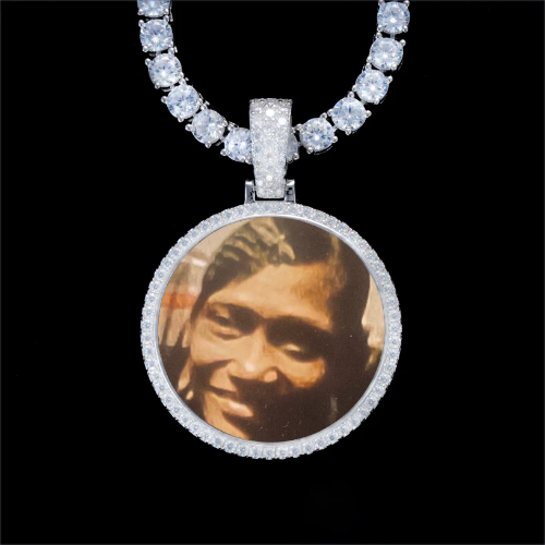 925S & VVS Moissanite 3D Circle Custom Picture Pendant