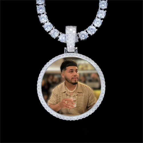 925S & VVS Moissanite 3D Circle Custom Picture Pendant
