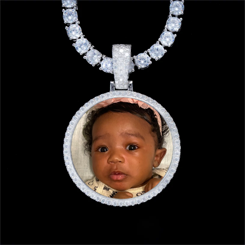 925S & VVS Moissanite 3D Circle Custom Picture Pendant