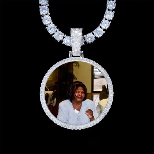 925S & VVS Moissanite 3D Circle Custom Picture Pendant
