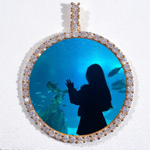 LARGE 3D CIRCLE CUSTOM PICTURE PENDANT
