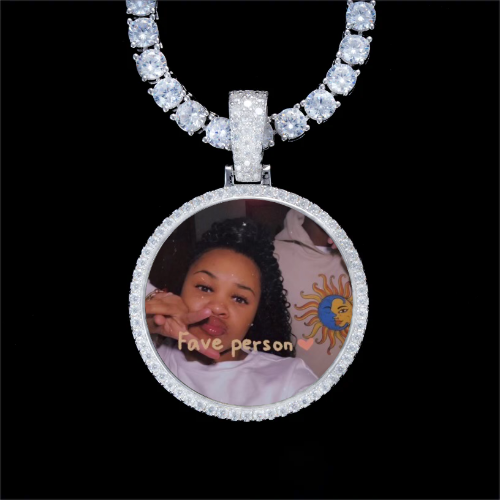 925S & VVS Moissanite 3D Circle Custom Picture Pendant